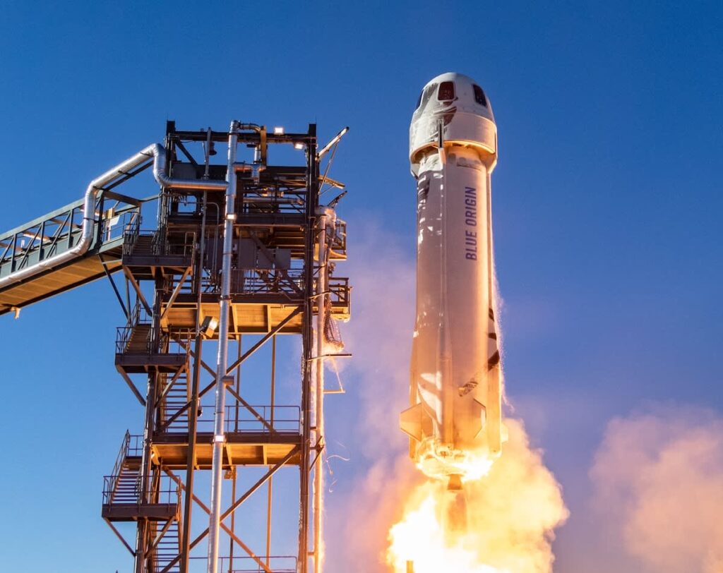 Jeff Bezos New Shepard by Blue Origin.